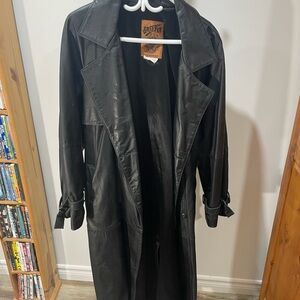 Vintage Long Leather Trench – Made in Canada – Matrix Style